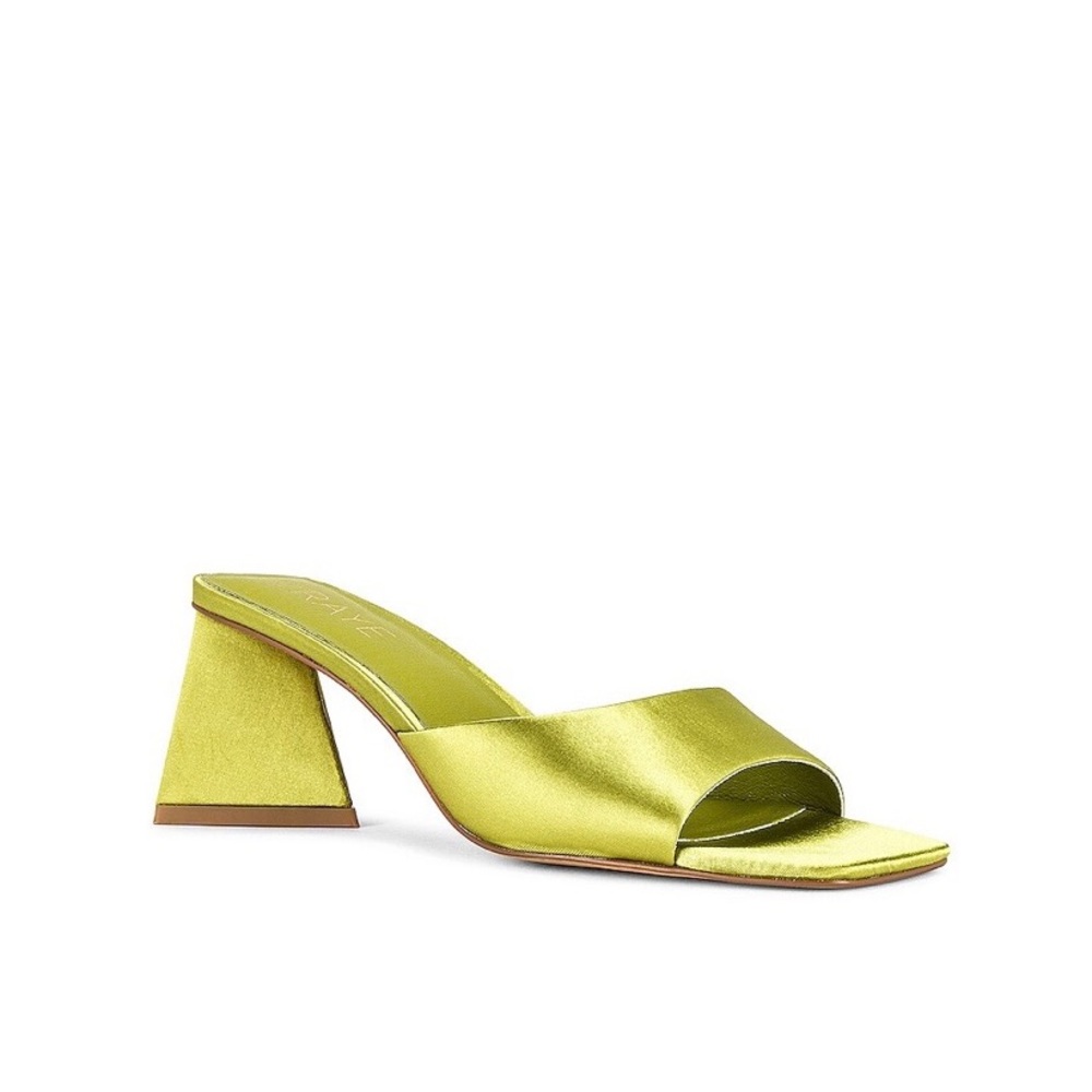 Raye Mackenzie Heel in Green